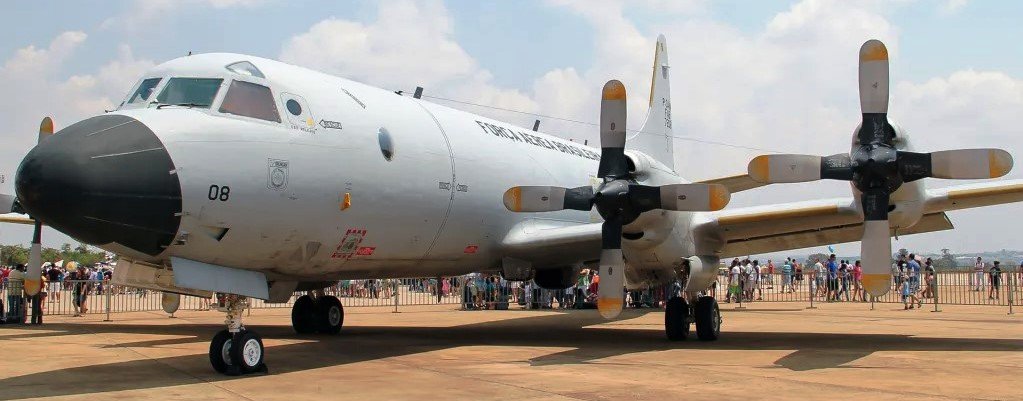 AeroJota_P-3-Orion-FAB-7208_Foto-Revista-Forca-Aerea