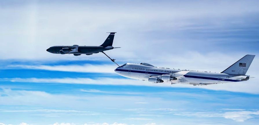 Boeing-747-200-E-4B-do-Governo-dos-EUA_Imagem-USAF