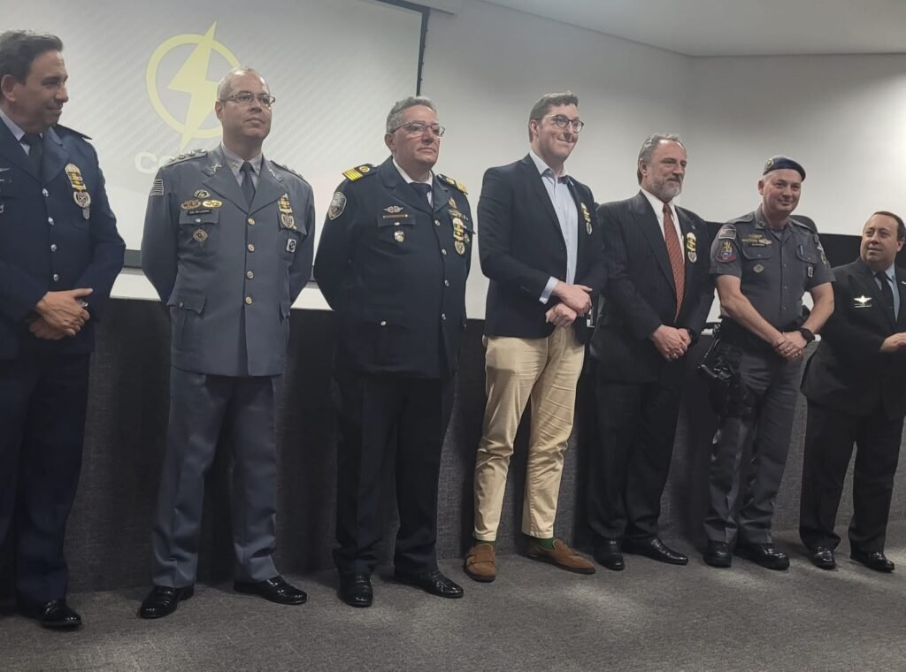 Entrega-Medalha-Merito-Veterano-AVFAB-Agraciados