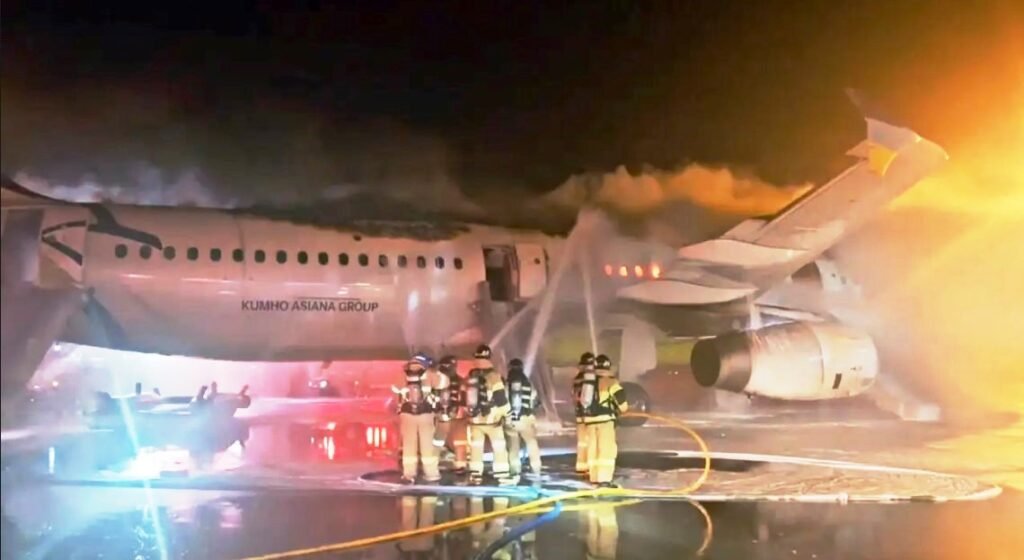 Incendio-no-Airbus-A321-da-Air-Busan_Imagem-Internet