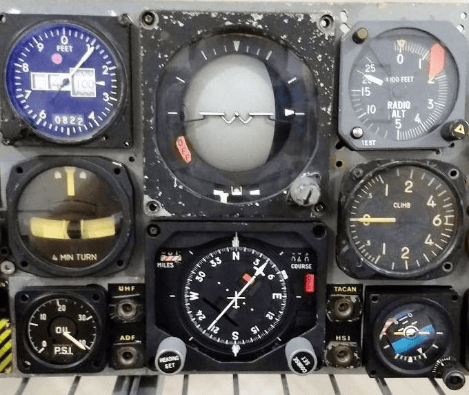 Painel Instrumentos Superior do Piloto 1P AT 26 Xavante