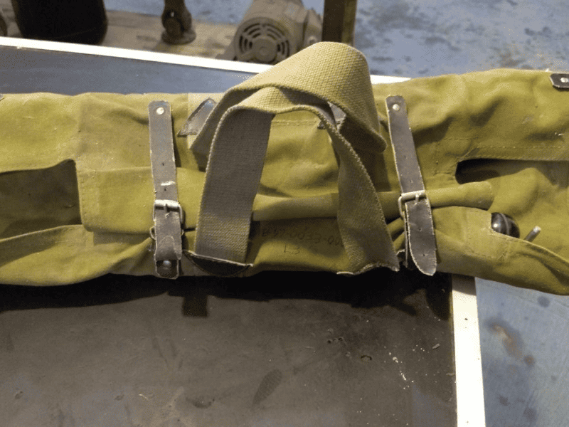 Bolsa com Kit de Ferramentas para Avião