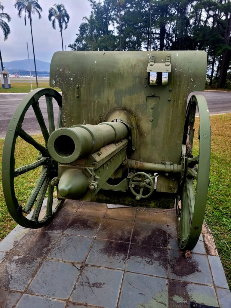 Revitalização do Canhão de Artilharia 75mm Krupp pelos Veteranos da ...