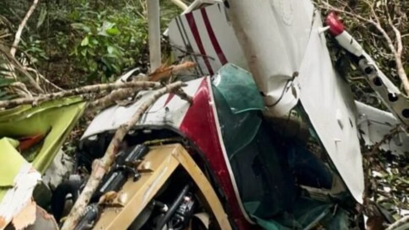 Aviao-encontrado-na-Floresta-Amazonica