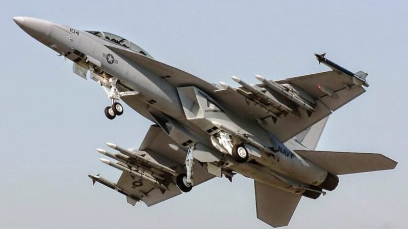 Aviao-FA-18E-Super-Hornet-US-NAVY_Foto-Divulgacao