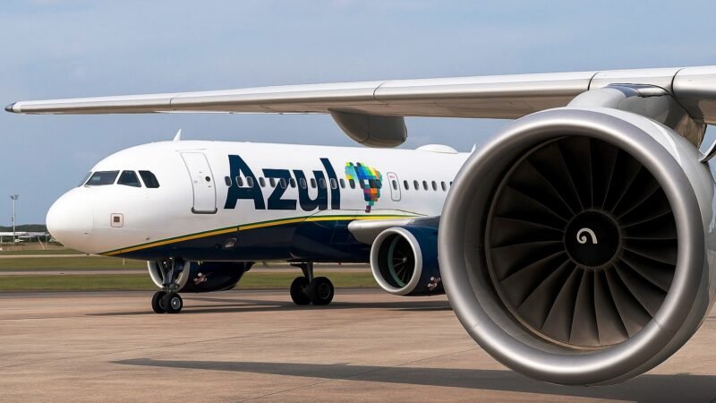 Azul-Devolve-Avioes-e-Motores