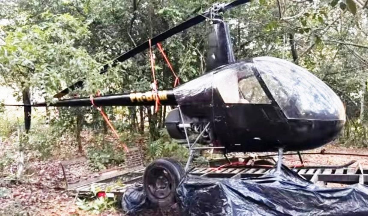 Helicoptero-Robson-R-22-Furtado-em-Franca-e-localizado-pela-Policia.