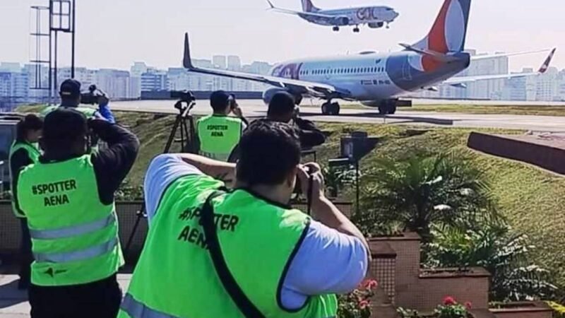 O Aeroporto de Congonhas recebeu seu primeiro Spotter Day com 100 fotógrafos selecionados. A experiência incluiu acesso à pista, tour nos bastidores e ônibus elétricos. Quer ver como foi e o que vem por aí?