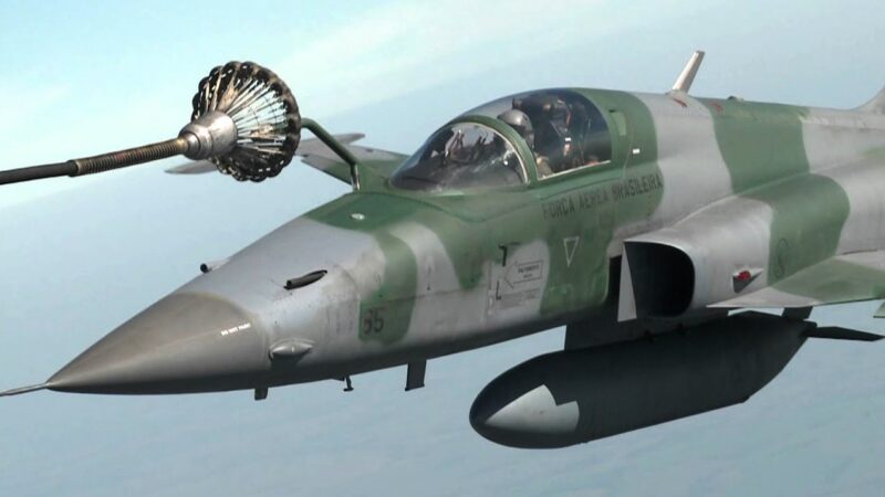 Avios-da-FAB-podem-ficar-sem-combustivel-a-partir-de-03-AGO