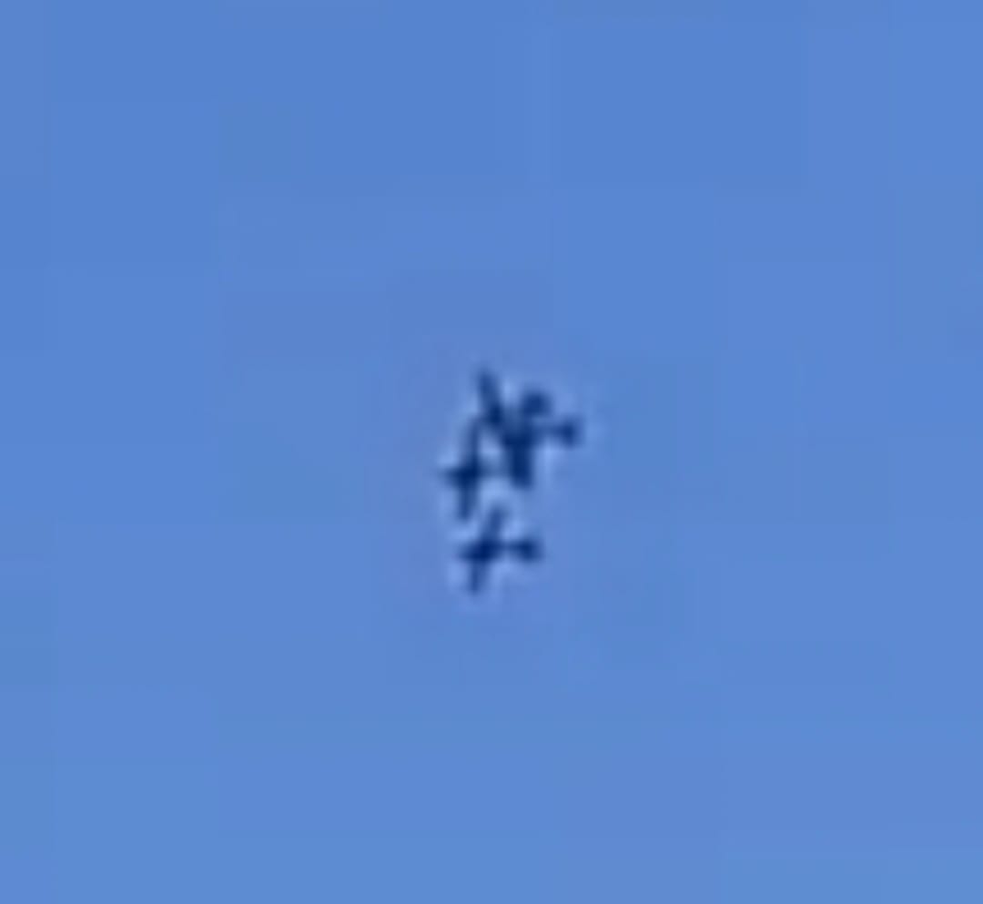 Colisão em voo de duas aeronaves da Esquadrilha da Fumaça_Imagem Colaborador.