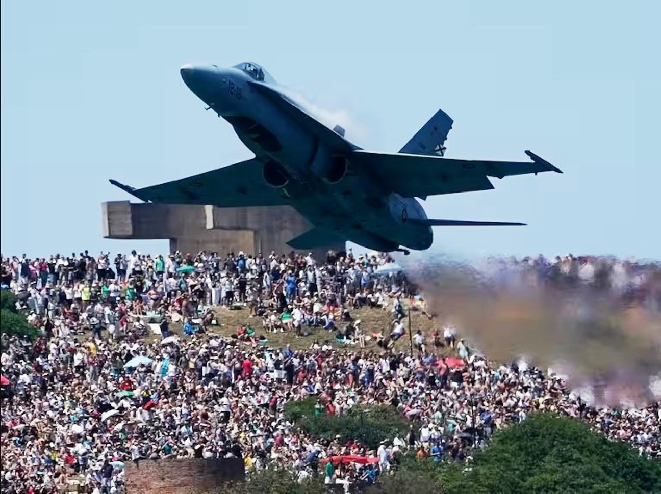 F-18 no Festival Aéreo de Grijon Espanha