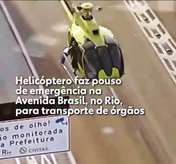 Helicoptero-pousa-na-Av-Brasil-para-resgate-de-orgaos-humano