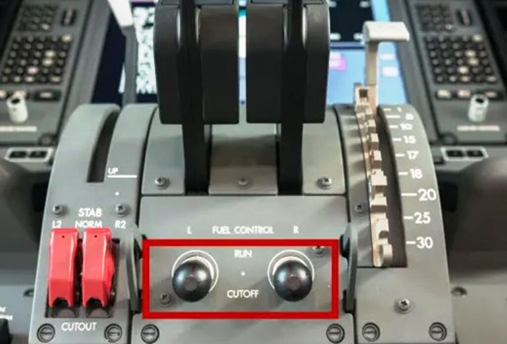 Switches-do-Controle-de-Combustivel-do-Boeing-787-Dreamliner