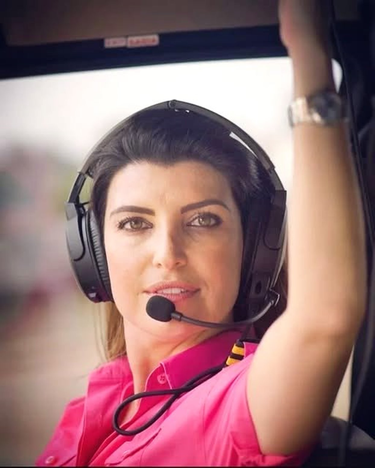 Cmte Melissa Medrano_Piloto de Helicóptero Offshore