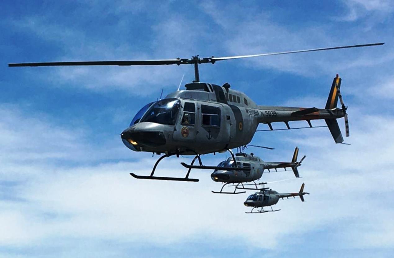 Helicoptero-Bel-Jet-Ranger-III-da-Marinha-do-Brasil-a-serem-doados-para-a-Armada-do-Uruguai.