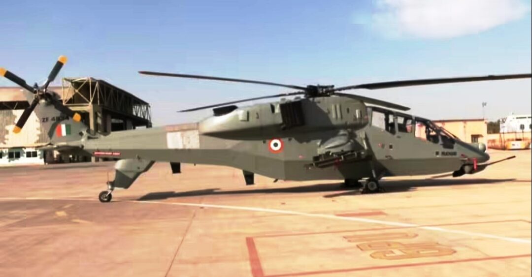 Helicóptero Indiano que a FAB tem interesse LCH Prachand