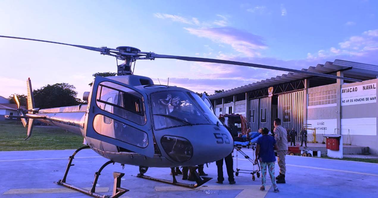 Helicoptero-da-Marinha-faz-resgate-de-mae-e-bebe-no-Pantanal_Imagem-6-DN-MB