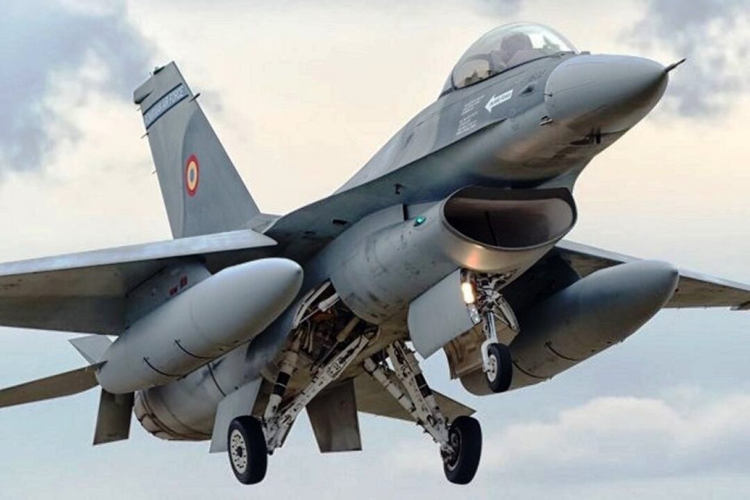 Caças F-16 da Força Aérea da Romênia perseguem drones russos que invadiram espaço aéreo_Imagem divulgação
