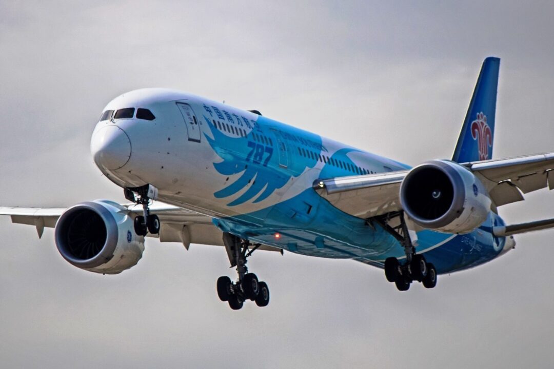 China Southern leiloa dez Boeing 787 Dreamliner