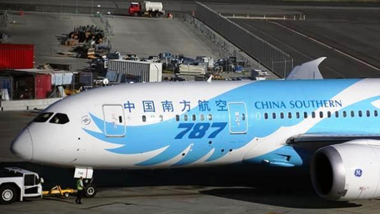 China-Southern-leiloa-dez-Boeing-787-Dreamliner