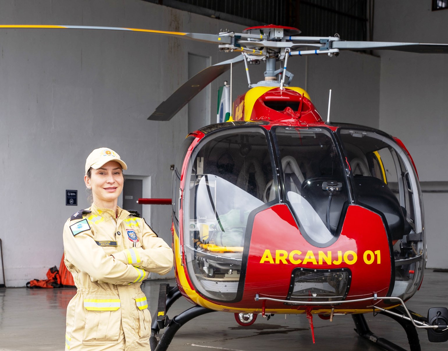 Primeira mulher piloto de helicóptero do Corpo de Bombeiros do Paraná_Crédito da Foto Ricardo Ribeiro_AEN