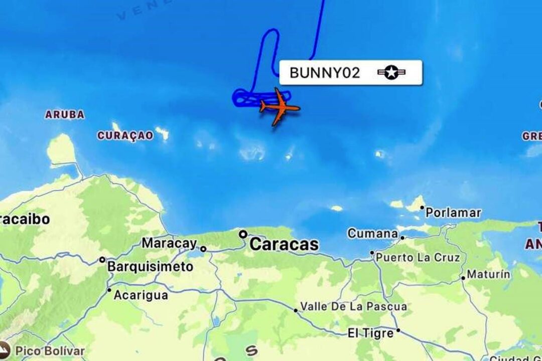 Bombardeiros-B-52-sobrevoam-proximo-a-costa-norte-da-Venezuela_Imagem-Internet