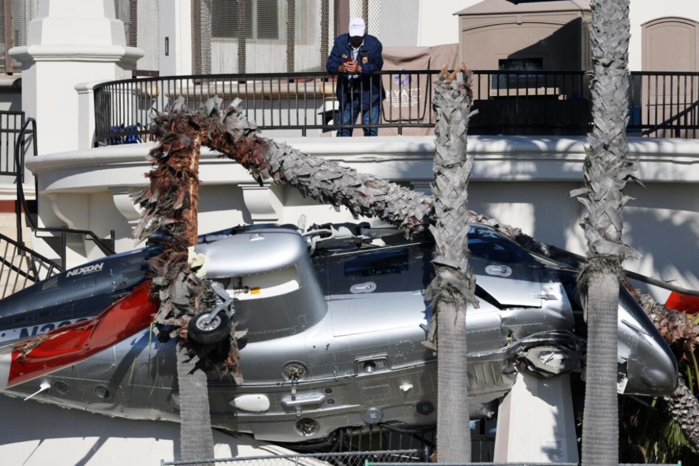 Helicoptero-cai-em-Huntington-Beach-nos-Estados-Unidos_Imagem-divulgacao