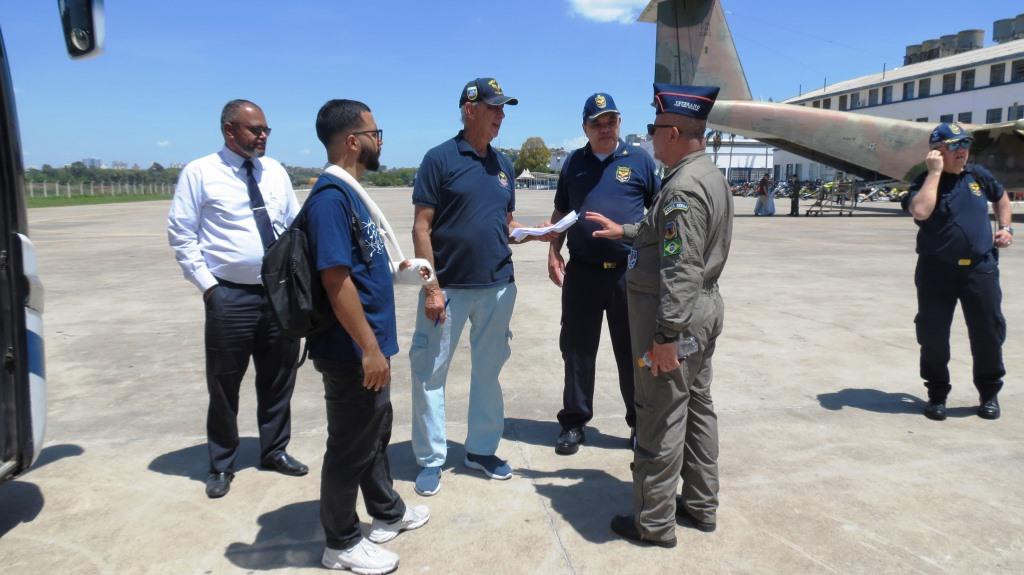 Veteranos-da-AVFAB-apoiam-o-Dia-das-Criancas-realizado-no-PAMA-SP_Imagem-Veterano-Jeferson-AVFAB