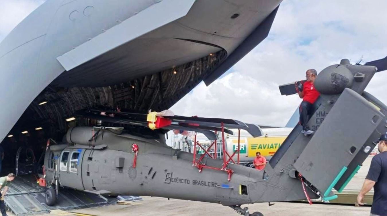 Exercito-Brasileiro-recebe-helicoptero-UH-60M-Black-Hawk_Imagem-EB