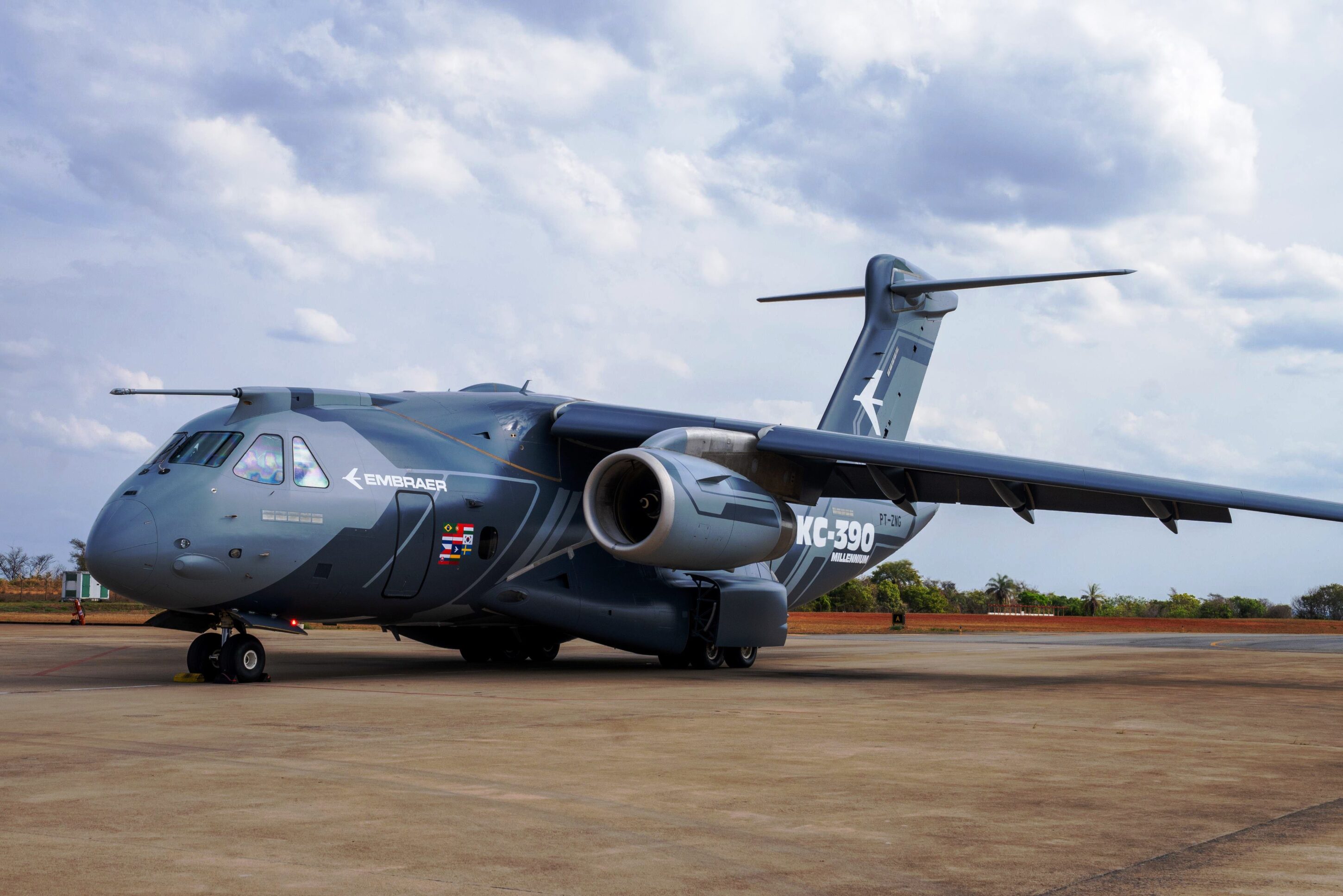 KC-390 Millennium com nova pintura será apresentado no Dubai Airshow 2025_Imagem EMBRAER