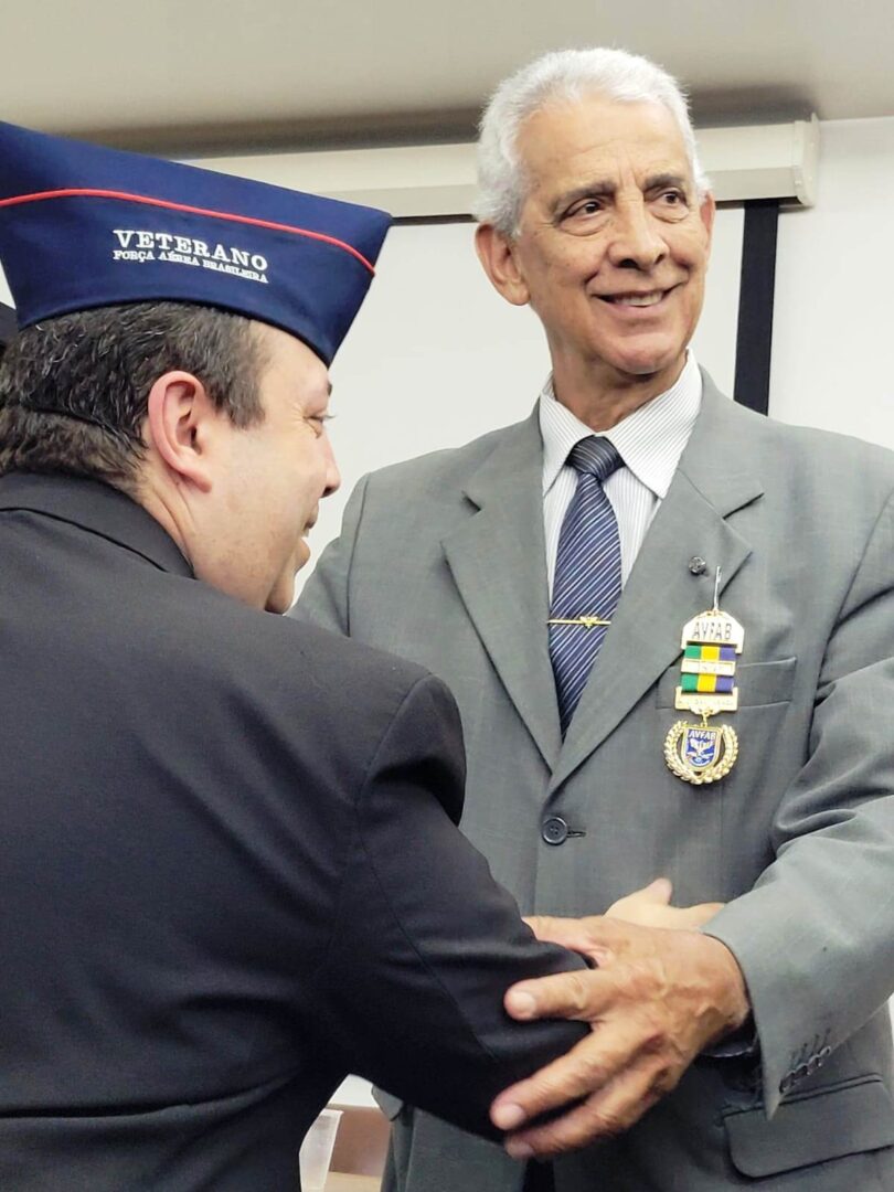 Veterano-LUZ-e-Agraciado-Cel-Av-Couto-Filho_Imagem-AVFAB.