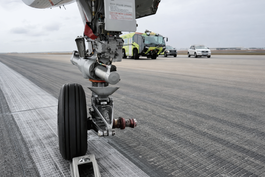 Avião da United perde roda do trem de pouso durante pouso em Orlando_Imagem divulgação