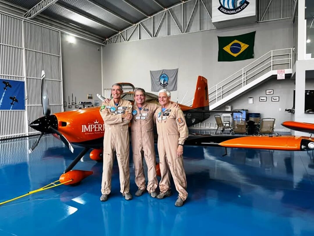 Esquadrilha-Fox-demonstracao-aerea-reune-ex-pilotos-de-caca_Imagem-FOX