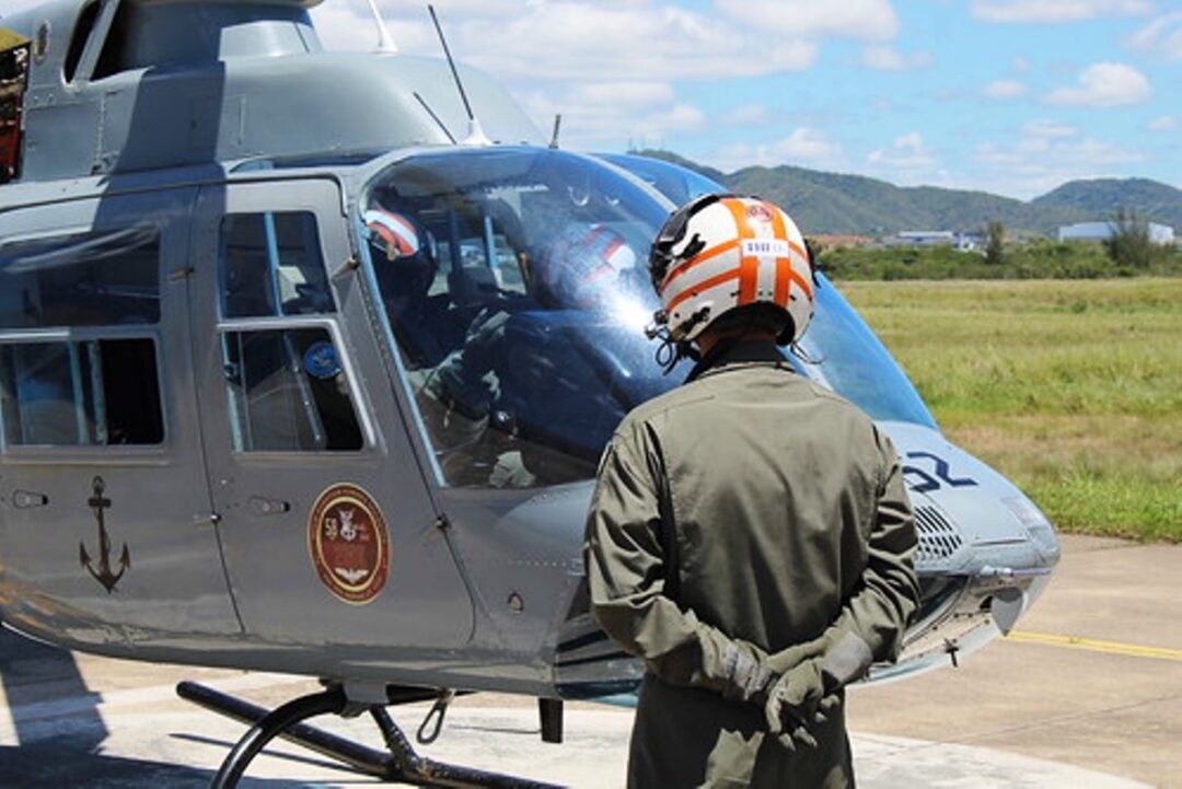 Helicoptero-Bell-Jet-Ranger-III-da-Marinha-do-Brasil-doado-para-o-Uruguai_Imagem-MB