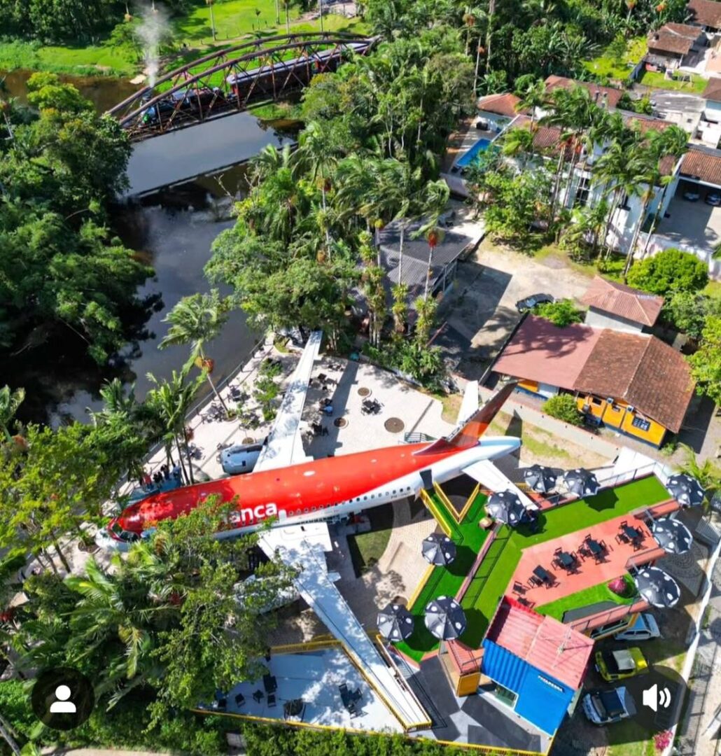 Morretes-PR-ganha-atracao-turistica-com-um-A-318-da-Avianca_Imagem-divulgacao