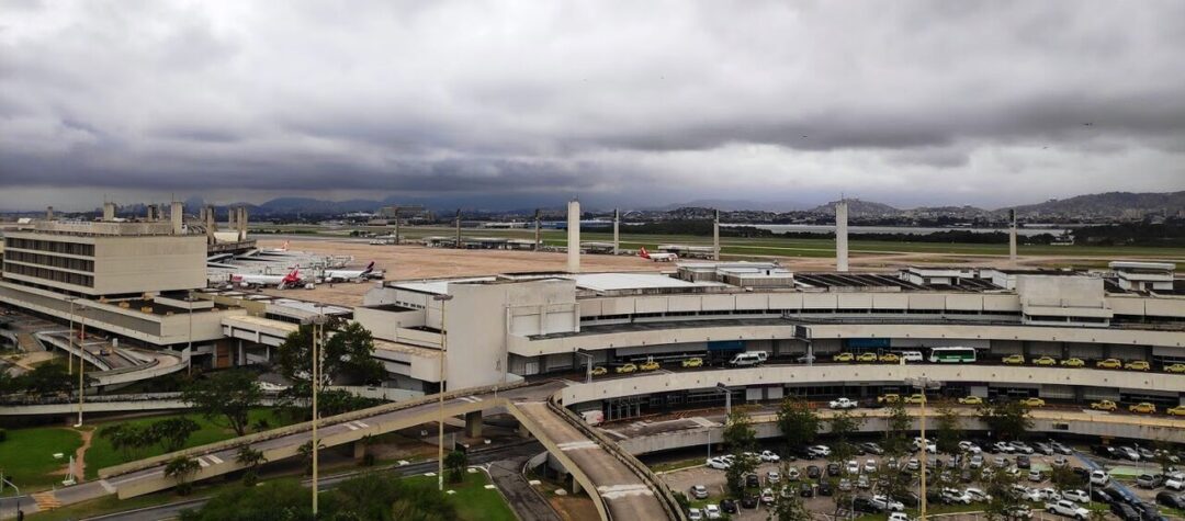 Aeroporto-do-Galeao_Imagem-Igor-Telles-Commons-Wikimedia