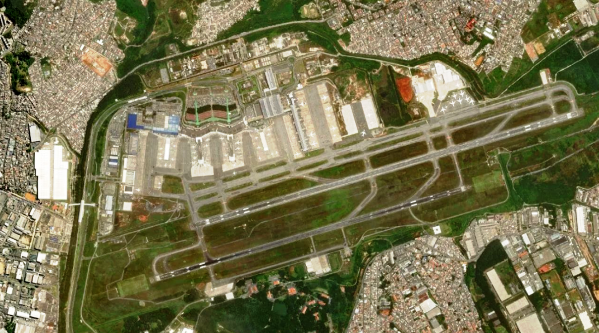 Drones fecham aeroporto de Guarulhos no domingo de Carnaval