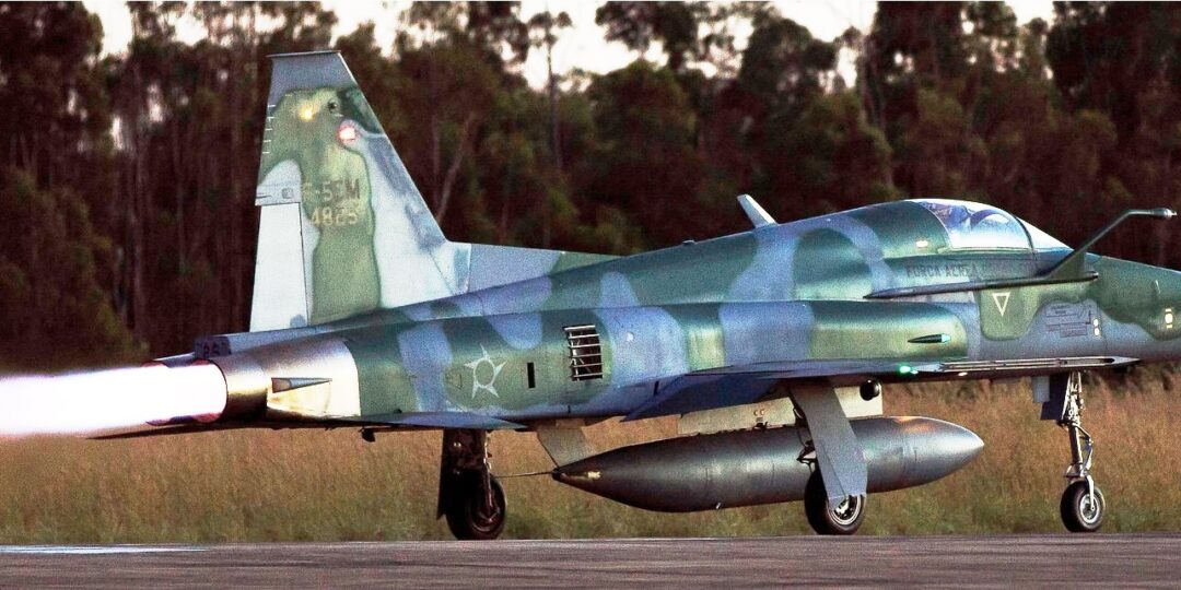 F-5EM-da-FAB_Imagem-CB-Feitosa-FAB-1
