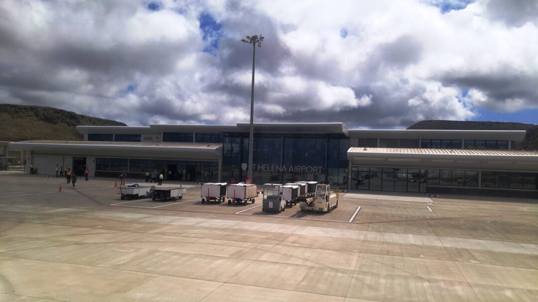 Ilha-de-Santa-Helena-fecha-unico-aeroporto-por-falta-de-seguranca-e-deixa-turistas-isolados-no-Atlantico_Imagem-divulgacao