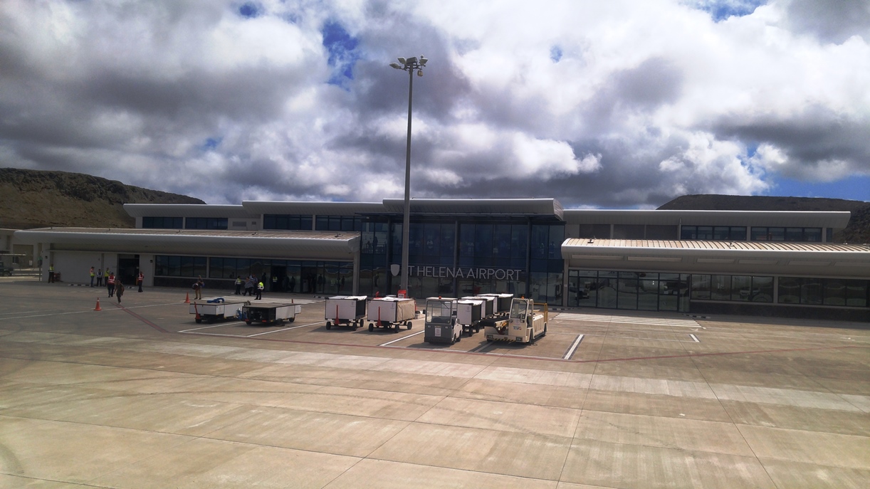 Ilha-de-Santa-Helena-fecha-unico-aeroporto-por-falta-de-seguranca-e-deixa-turistas-isolados-no-Atlantico_Imagem-divulgacao