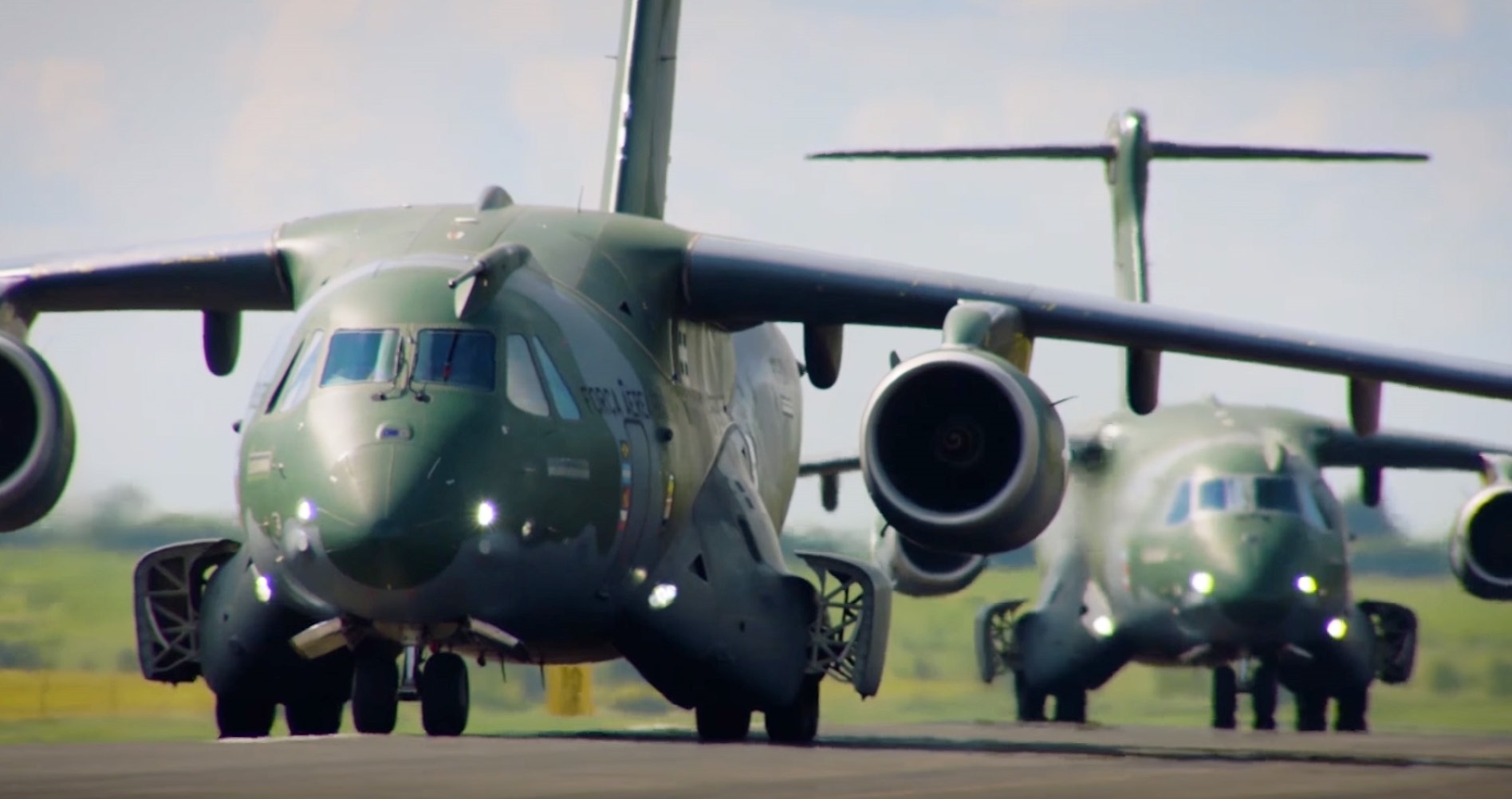 KC-390-acidentado-em-Ushuaia-vai-custar-10-milhoes-para-consertar_Imagem-EMBRAER