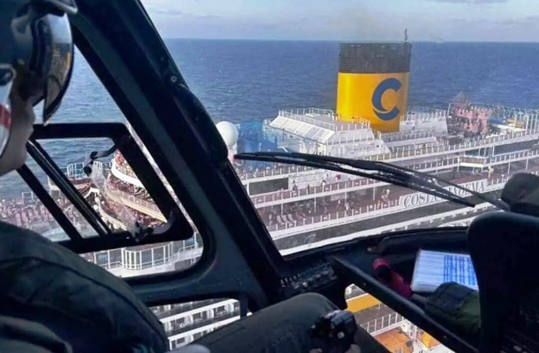 Marinha resgata gestante em navio de cruzeiro em Tramandaí RS