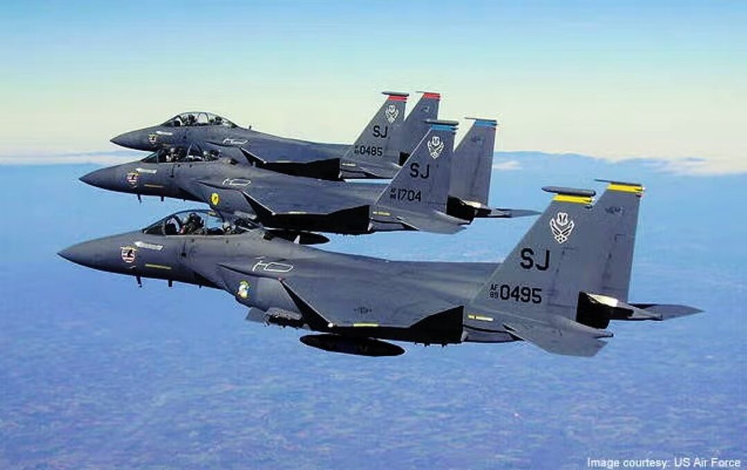 3-cacas-F-15E-Strike-Eagle-foram-abatidos-por-engano-no-Kwait_Imagem-USAF