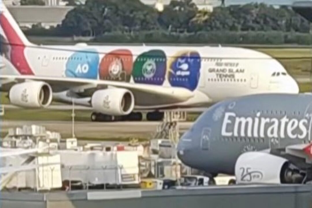 A-380-da-Emirates_Imagem-GRU-Airport-1.