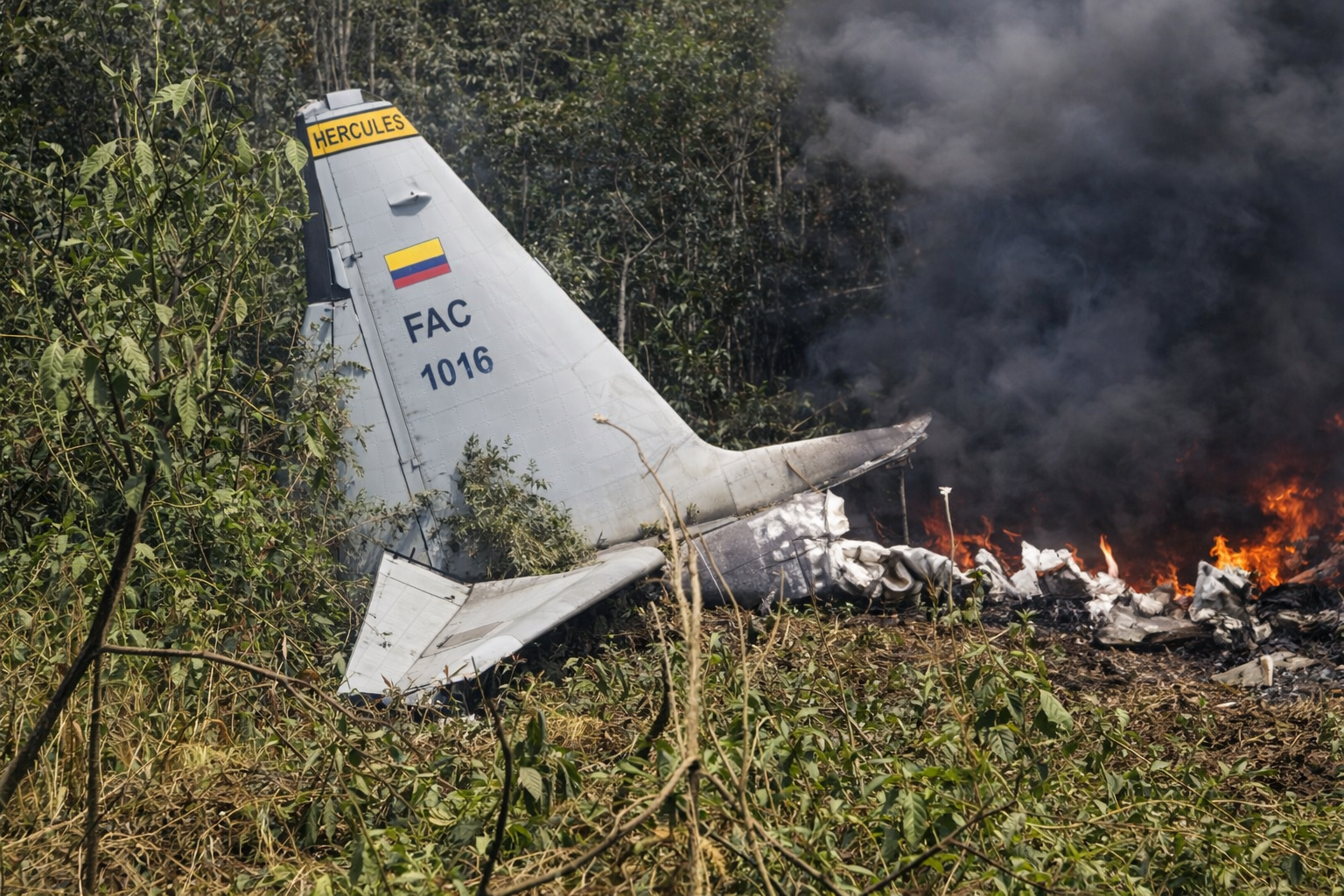 Avião C 130 Hércules da Colombia cai proximo ao Peru_Imagem Divulgação2