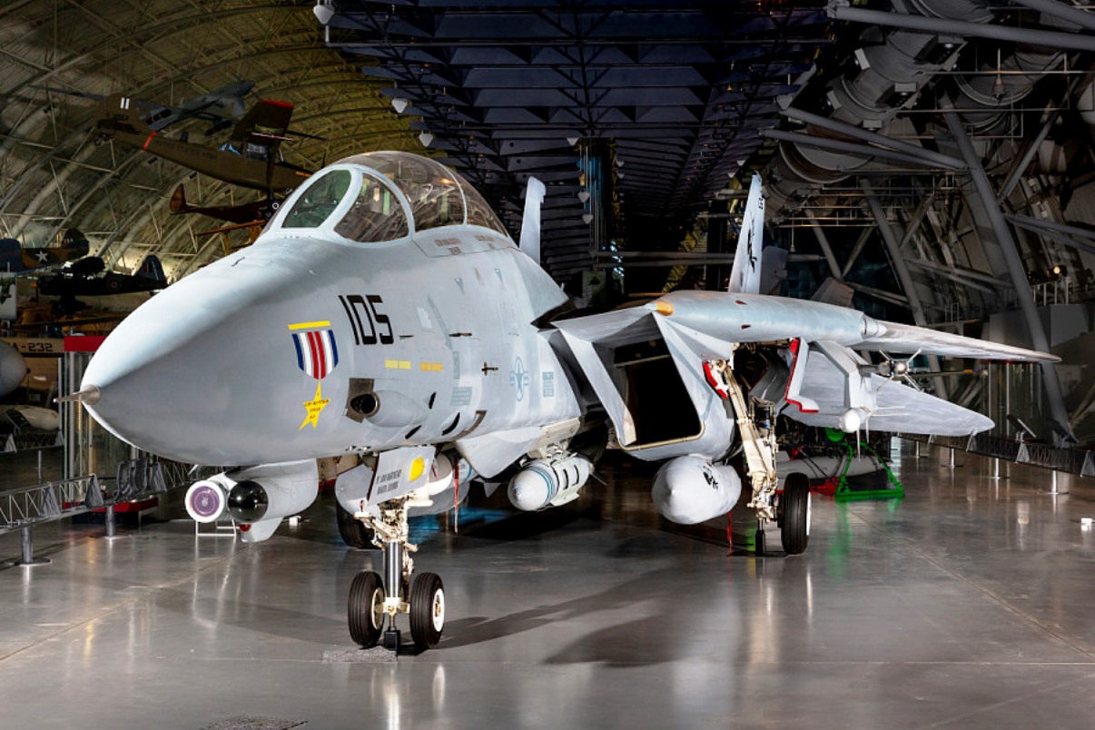 Detalhes do anexo F-14-Tomcat-aposentado-dos-Estados-Unidos-destruido-para-impedir-envio-de-pecas-ao-Ira_Imagem-USAF-3