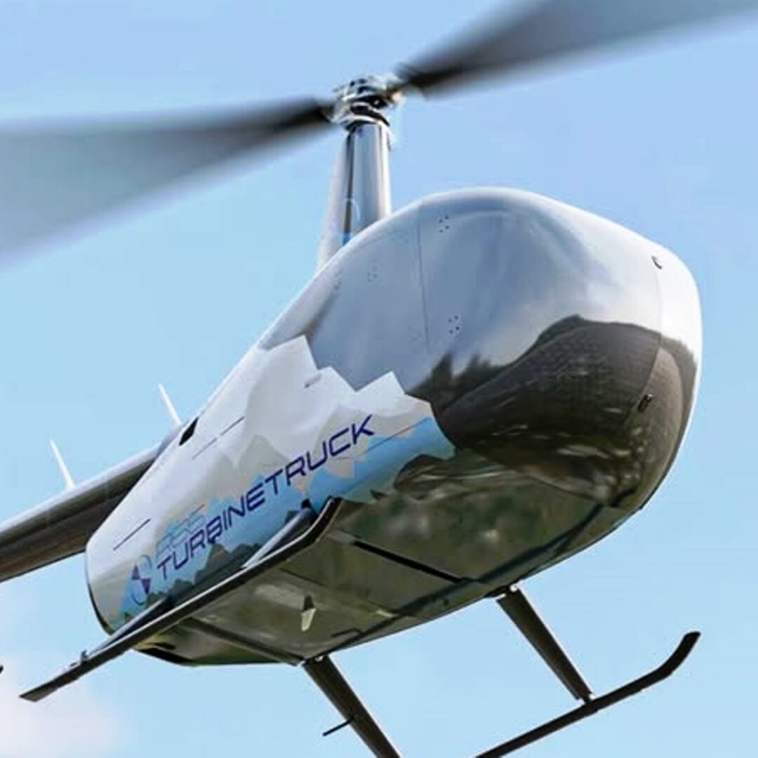 Robinson revela o R44 Airtruck e aposta em helicóptero não tripulado para agro e logística