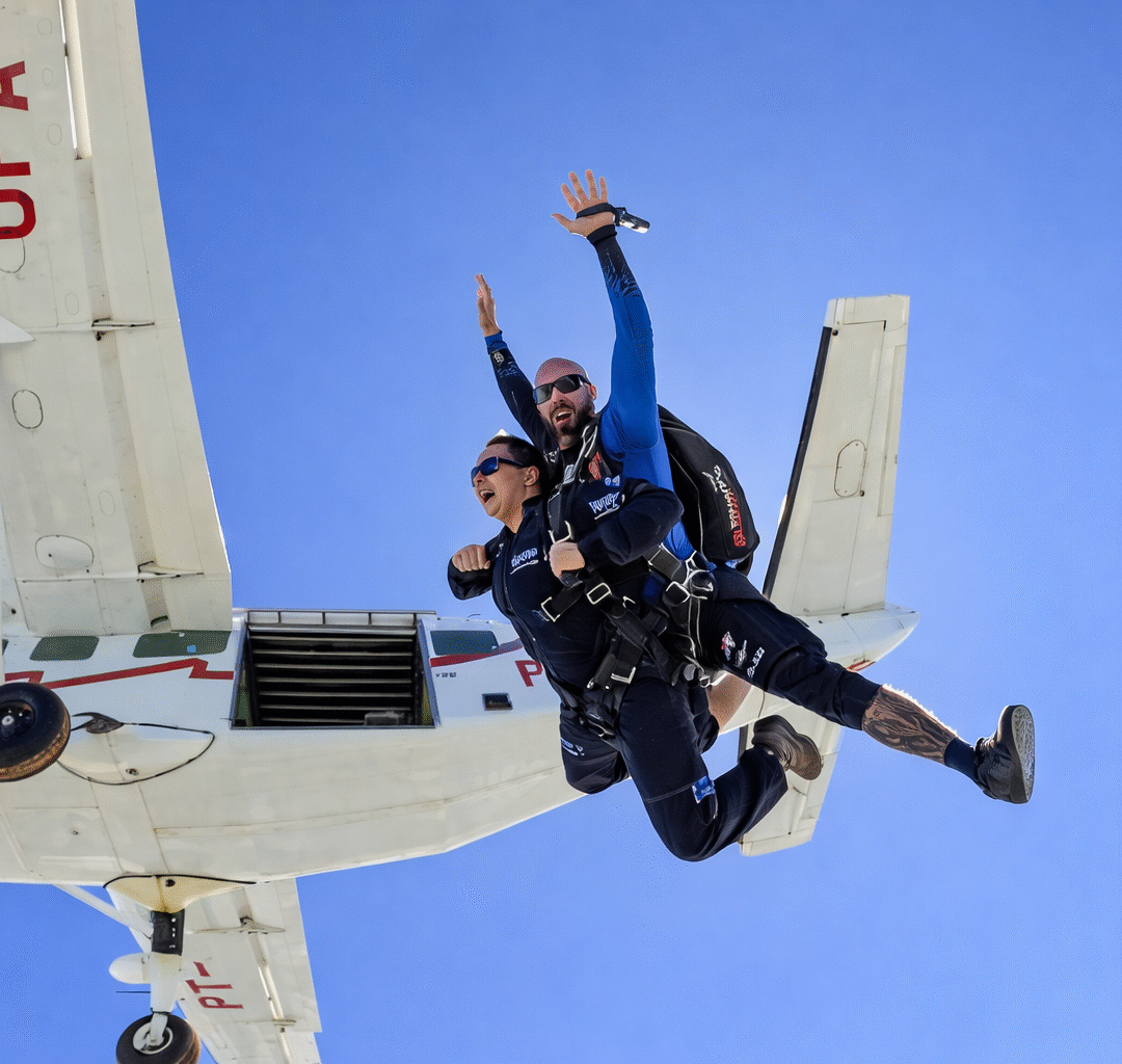 Incêndio em escola de paraquedismo de Boituva deixa prejuízo milionário e mobiliza corrente de apoio
