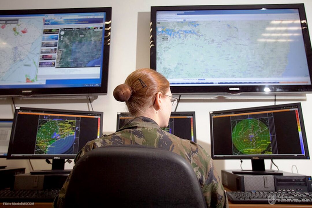 Sala-de-Controle-de-Trafego-Aereo_Imagem-DECEA2