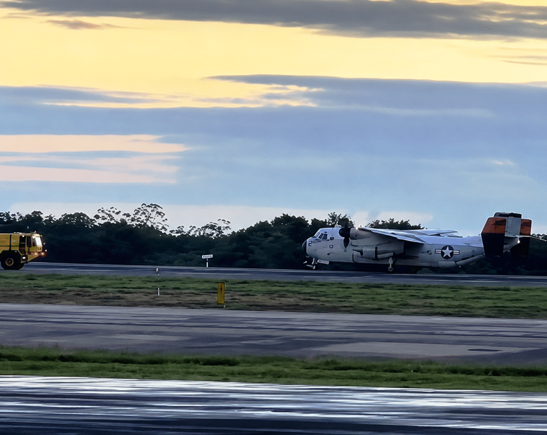 Avião C-2A Greyhound da US Navy em Natal_Imagem Alerta São Gonçalo